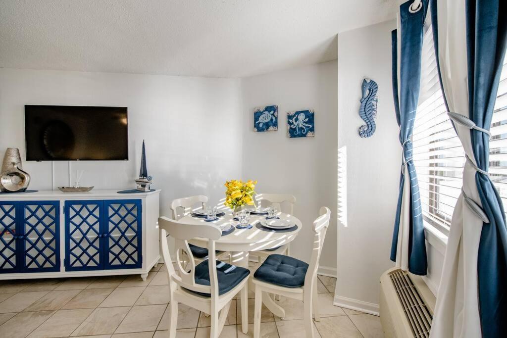 Royal Retreat-Amazing View-King Bed-1 Bedroom-Full Kitchen-Free Parking-Self Check-In 默特尔比奇 外观 照片